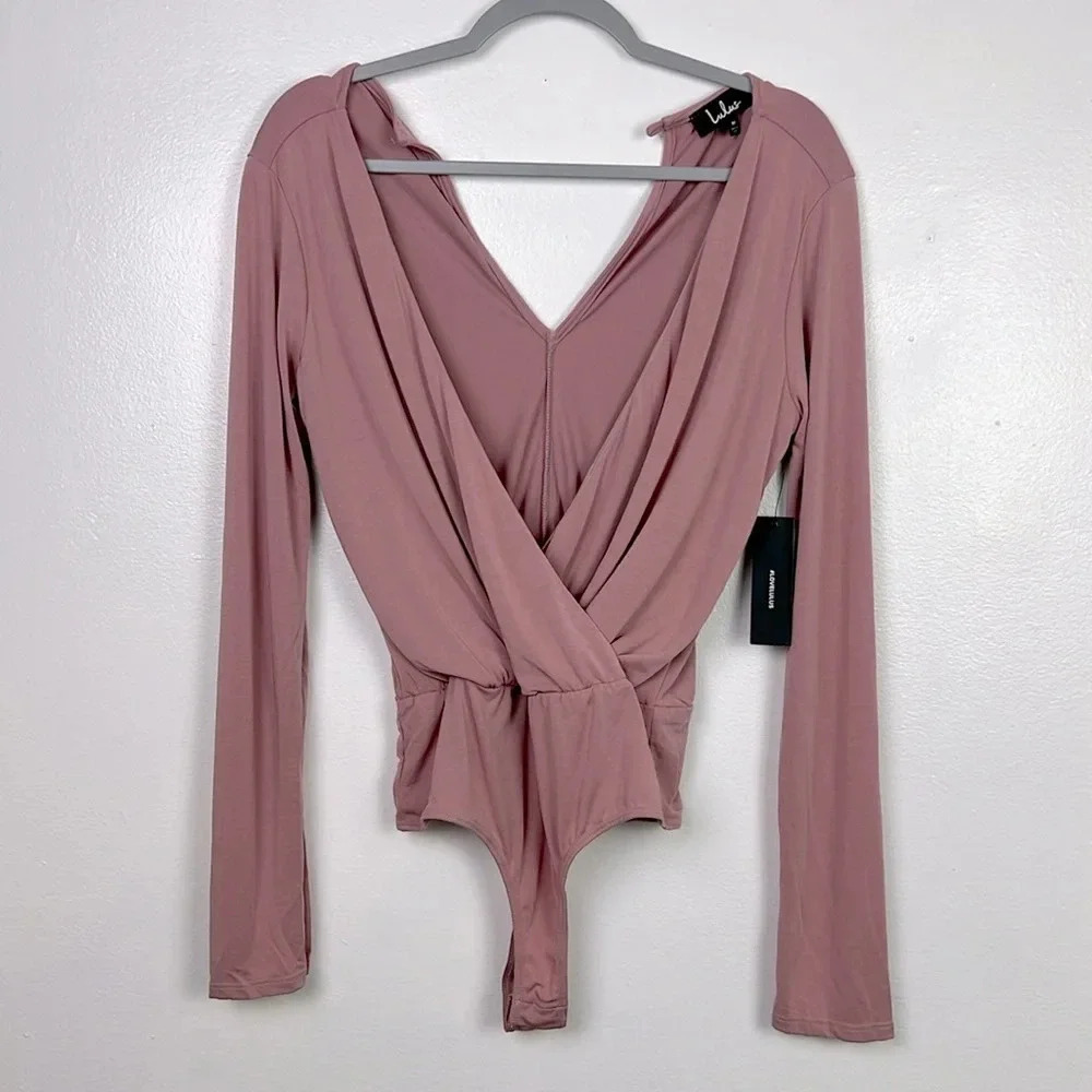 Lulus New Women’s M Long Sleeve Surplice‎ Bodysuit